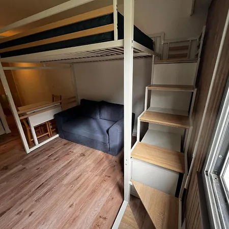 Jolie à 200m De La Principale